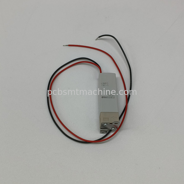 LVM11-5C-1 Βαλβίδα Σωληνοειδούς 2/3-Δρόμων Άμεσης Δράσης Χαμηλής Ισχύος (Χημικό Υγρό·Σώμα PEEK·Βαθμός IP40)